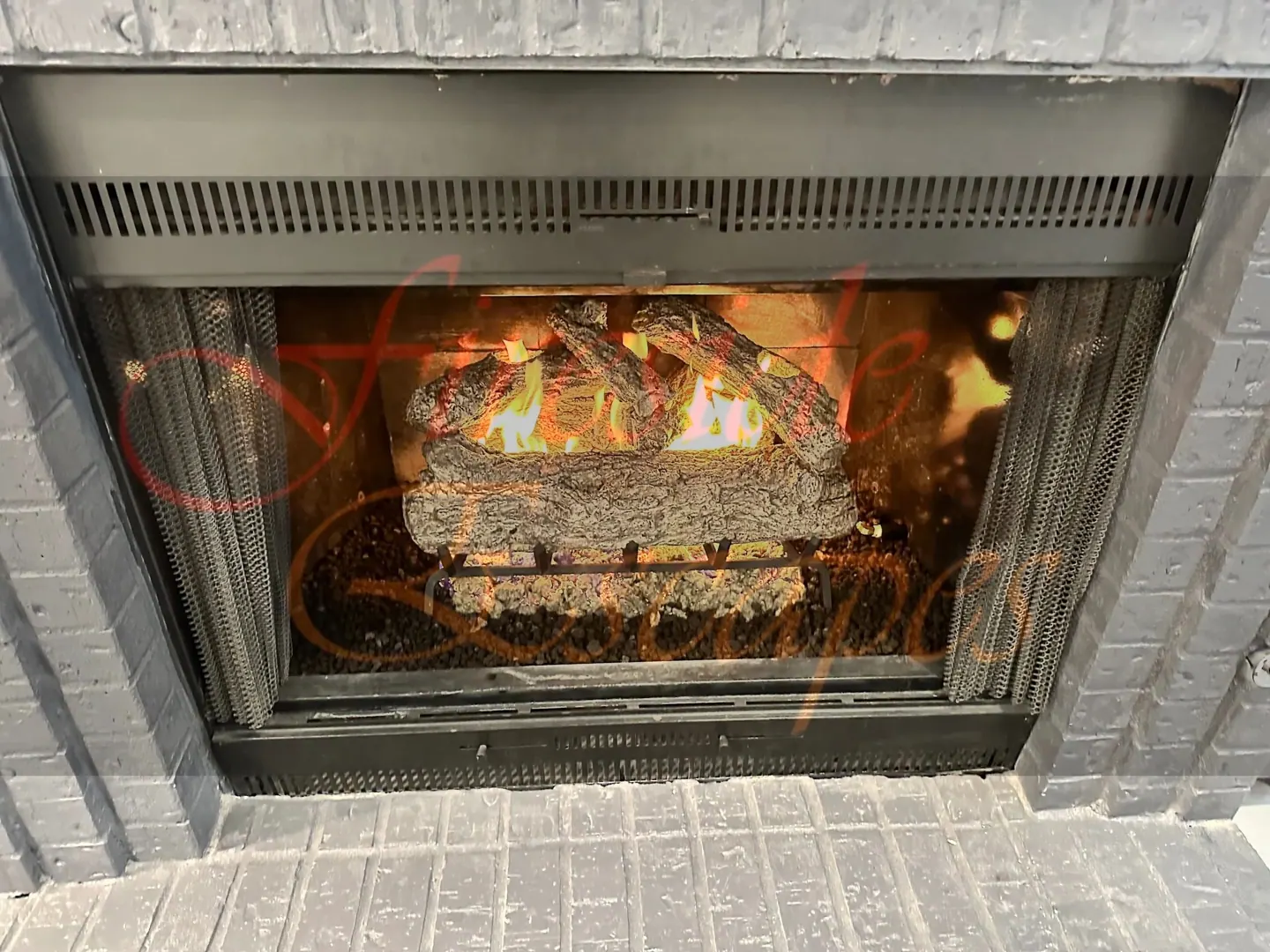 Fireplace from the Fireside Escapes website